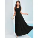 SHEIN Modely Solid Ruched Pleated Hem Dress