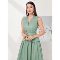 SHEIN Modely Solid D-ring Belted Dress